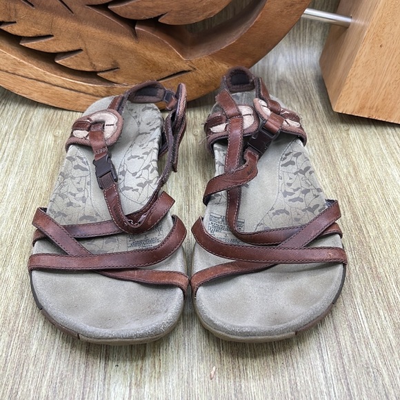 MERRELL Hiking Sandals - 7 US (Brown) - Picture 3 of 7